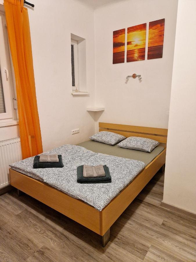 C22 Apartman Budapest Bagian luar foto